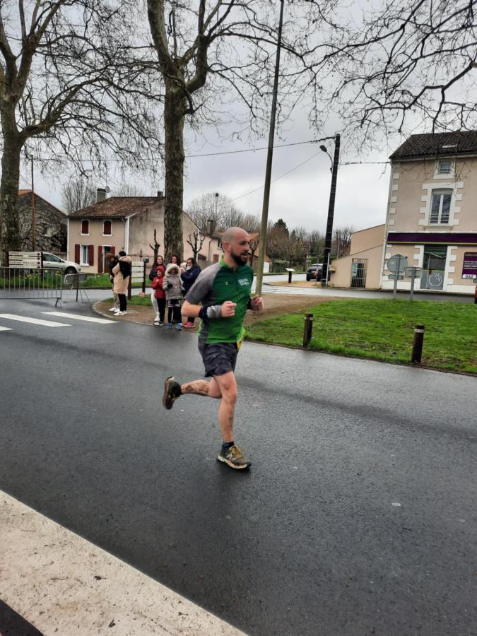 f496be25-2215-46a2-b807-d31340318080