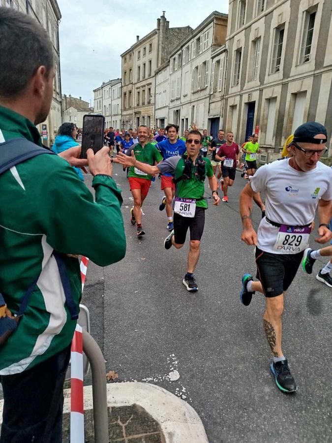 462544145_915592433805202_8021883987563671802_n