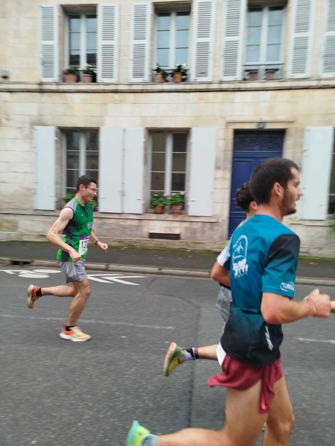 462556832_984613320346743_4882997577488507508_n